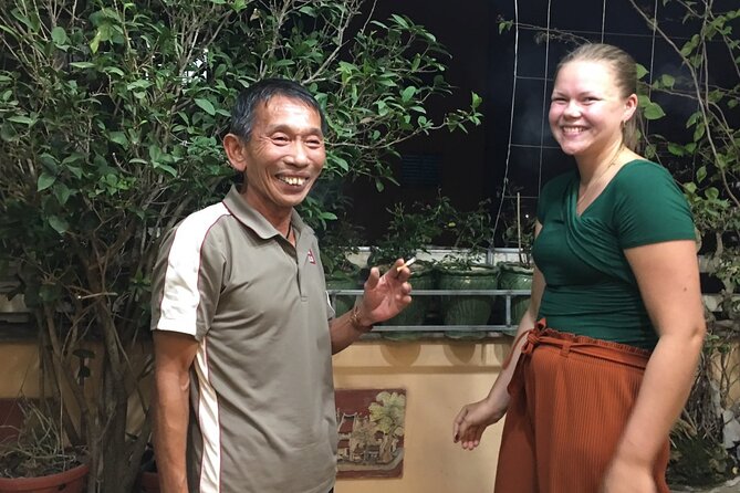 Hanoi Street Food Tour and Hang Out - Nguyễn Hữu Huân for Coffee, Tea, and Conversation