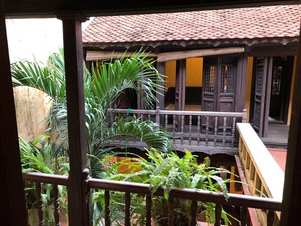 Hanoi street food tour (Private tour) - Starting at Hoan Kiem Lake