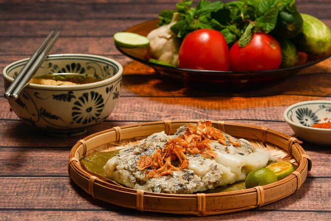 Hanoi Street Food Tour Taste 6 Local Dishes and Drinks - Why this tour is a smart first taste of Hanoi