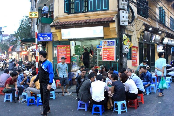 Hanoi Street Food Tour with Small Group and Expert Local Guide - What the price of $25 really covers