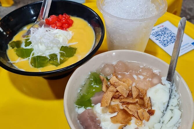 Hanoi Street Food Tour with Small Group - A 7:00 am or 5:30 pm start