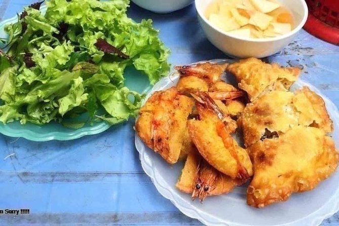 Hanoi Street Food Tour with Train Street - Train Street as the final stop