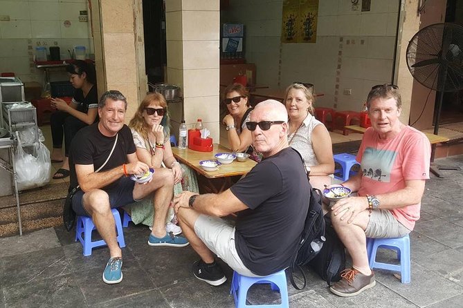 Hanoi Street Food Walking Tour - Walking through the Old Quarter, one dish at a time