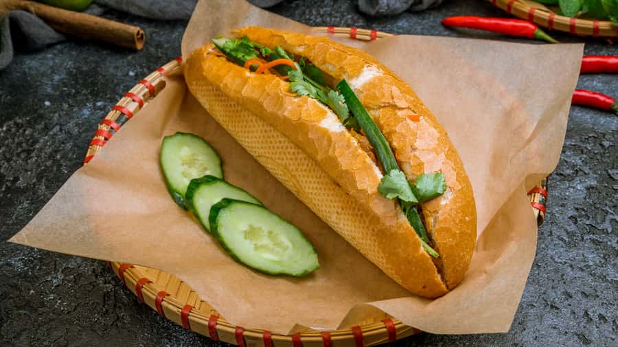 Hanoi Vegan Street Food & Train Street Tour - Why This Three-Hour Food Walk Works