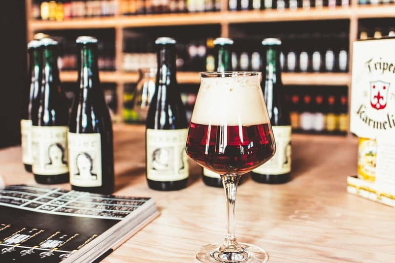 Heidelberg: Craft Beer and Street Food Tour - Meeting local students in the Old Town