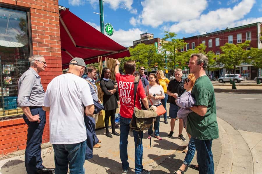 Hidden Toronto: Kensington Market & Chinatown Walk - Crossing into Chinatown Beyond the Tourist Trail