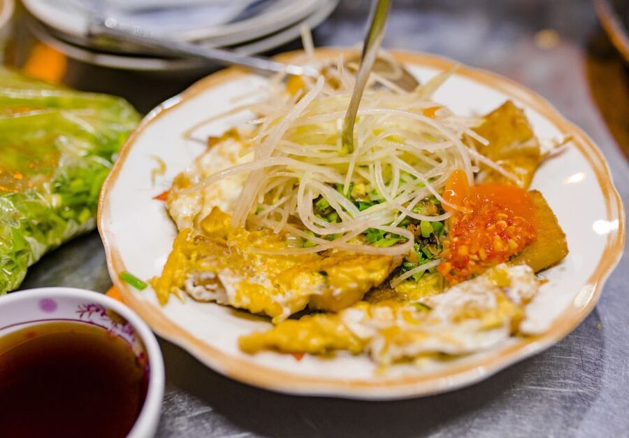 Ho Chi Minh City: Private Street Food Evening Walking Tour - The guides shape the evening