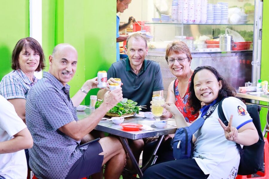 Ho Chi Minh City: Private Street Food Evening Walking Tour - Seafood alley, local drinks, and the point of pacing