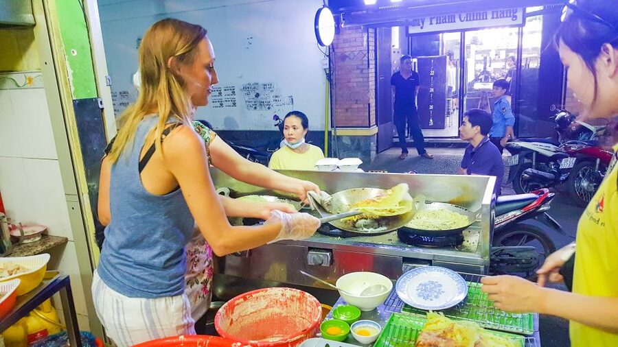 Ho Chi Minh City: Private Street Food Motorbike Tour - The flower market and the charcoal-grilled snack