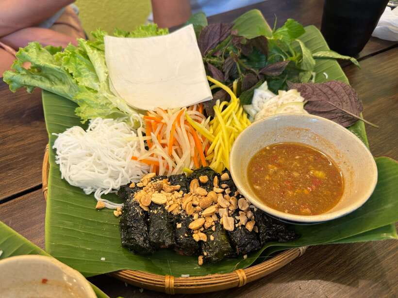 Ho Chi Minh City Street Food Private Tour By U.S.A Army Jeep - How the private format works