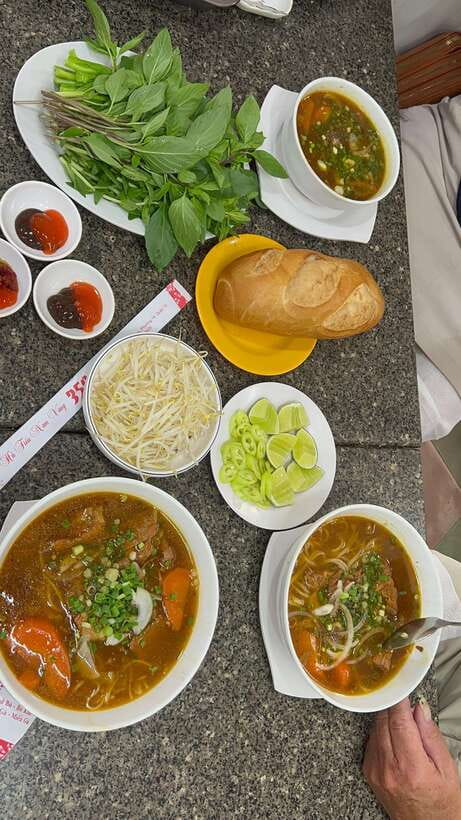 Ho Chi Minh City Street Food Private Tour By U.S.A Army Jeep - Who should book this Jeep food tour?