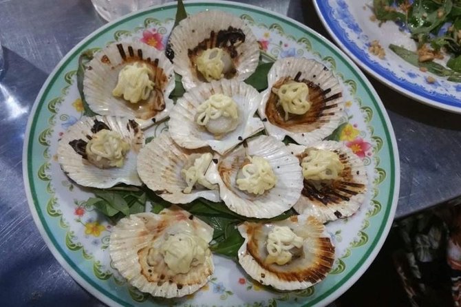 Ho Chi Minh City: Street Food Walking Tour with 12 Tastings - The sweet course deserves attention