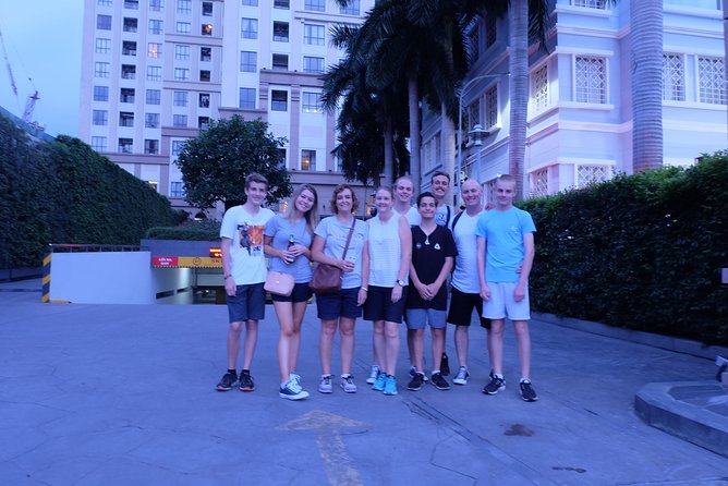 Ho Chi Minh City: Street Food Walking Tour with 12 Tastings - Drinks that show another side of the city