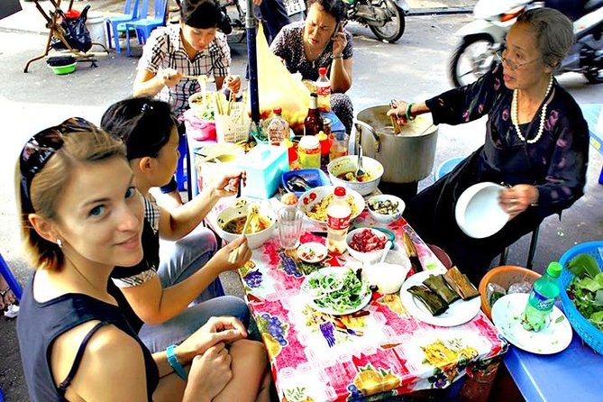 Ho Chi Minh Local Foodie Experience by Car (Private & All-Inclusive) - 10:30 a.m. pickup and the value of a private car