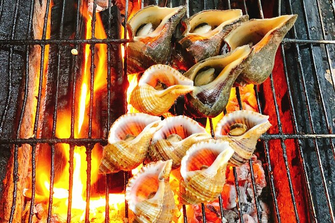 Ho Chi Minh Nightlife & Street Food Tour By Motorbike - The food: more than one dish, but drinks cost extra