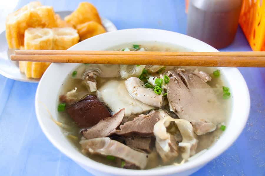 Ho Chi Minh: Saigon Street Food Walking Tour - Starting at PhinDeli Express Soho