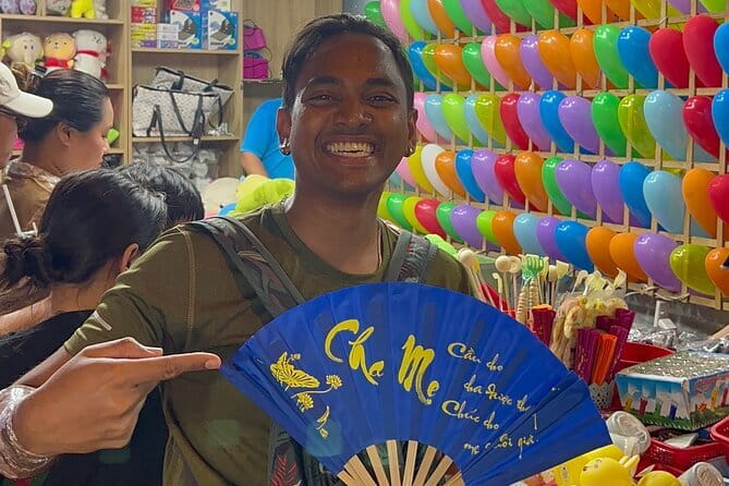 Ho Chi Minh Street Food & City Sights with LGBT Student Pride - Five districts, one hungry afternoon