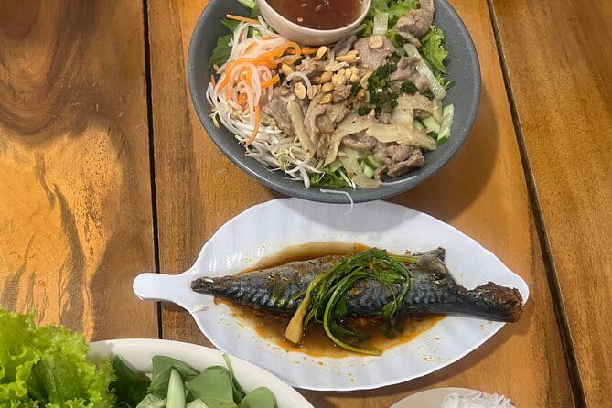 Ho Chi Minh Street Food & City Sights with Local Female Guide - The food route through several districts