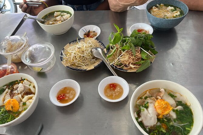 Ho Chi Minh Street Food & City Sights with Local Female Guide - Monuments, bunkers, and the city beyond the plate