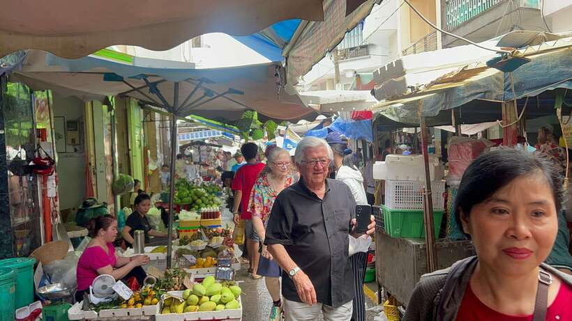 Ho Chi Minh Street Food Private Tour With Funny Guide - Morning markets, Bui Vien, and the changing city mood