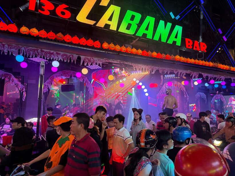Ho Chi Minh Street Food Private Walking Tour With Good Guide - Why a private food walk works well in Ho Chi Minh City