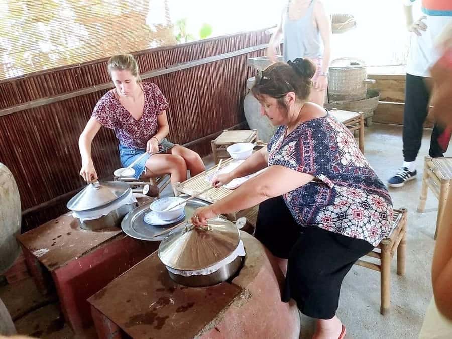 Hoi An: Bay Mau Cooking Class Only and Making Pho - What the $26 price includes