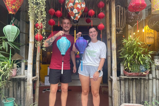 Hoi An Foldable Bamboo Silk Lantern and Evening Street Food Tour - The $29 price and what it really includes