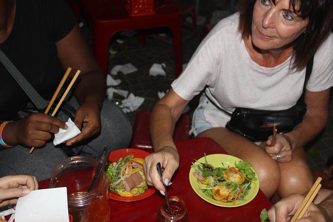 Hoi An Half-Day Street Food Guided Tour - HFE - A small group makes the walking easier