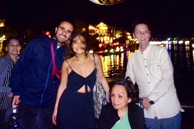 Hoi An Night Market with Hoi an walking Tour , Colourful Lanterns, Boat Ride - How much free time will you get?