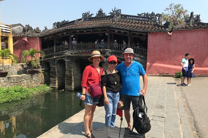 Hoi An Old Town and local Food - Morning or afternoon: choose with care