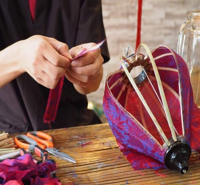 Hoi An: Silk Process, Lantern Making Workshop & Local Food - Learning to tell pure silk from imitation