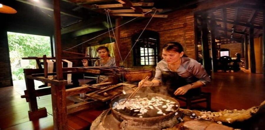 Hoi An: Silk Process, Lantern Making Workshop & Local Food - From Quang Nam house to mulberry garden