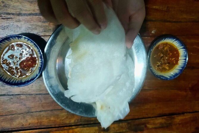 Hoi An street food tour - Cao lầu, the dish that anchors the meal