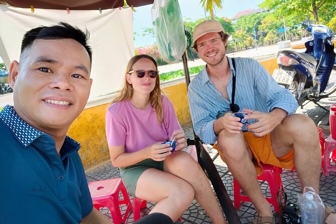 Hoi An street food tour - The guides and the value of personal attention