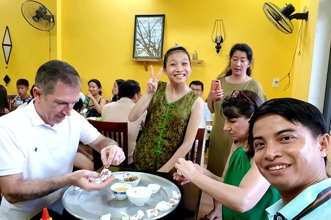 Hoi An Street Food Tour- The Real Taste Of Hoi An - What the guide adds to the food
