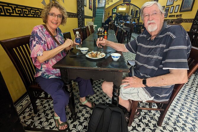 Hoi An Street Food Tour with a Real Foodie - Private Tour - The White Rose and Wonton Workshop