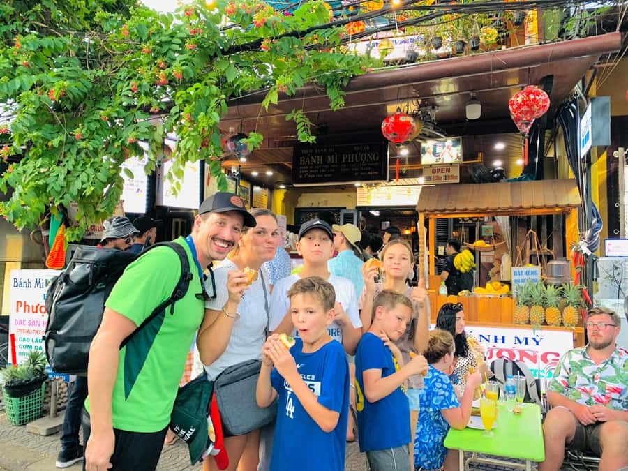 Hoi An Street Food Tour with Locals - Why booking early in your stay makes sense
