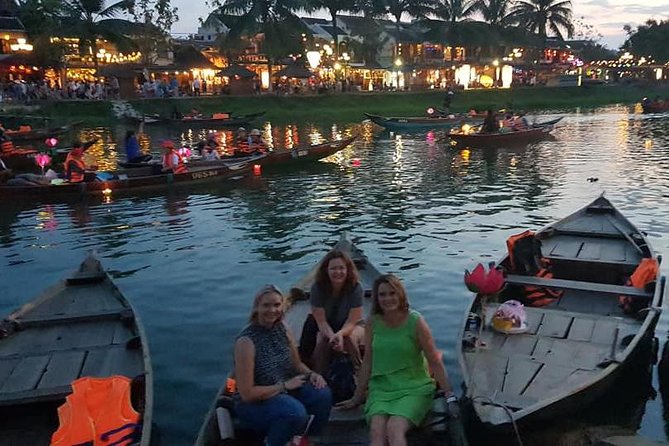 Hoi An Walking City Afternoon & Evening- Night Market- Boat ride - Why the 3pm start works well in Hoi An