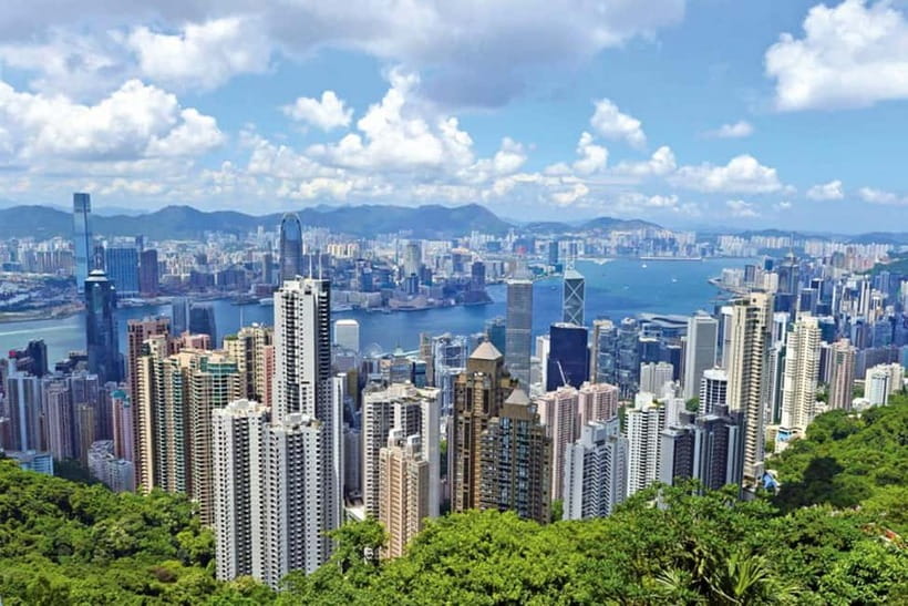 Hong Kong Day Tour: Priority Peak Tram, City Walk & Dim Sum - Key points to know before you book