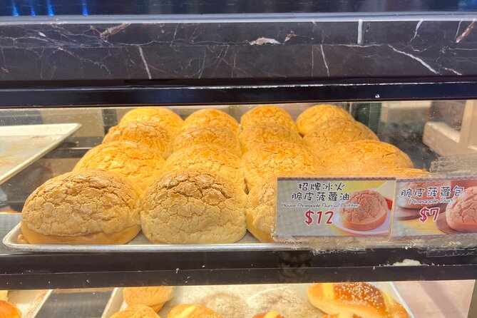 Hong Kong Private Food Tour with Michelin Street Food - Tsim Chai Kee brings the Michelin connection