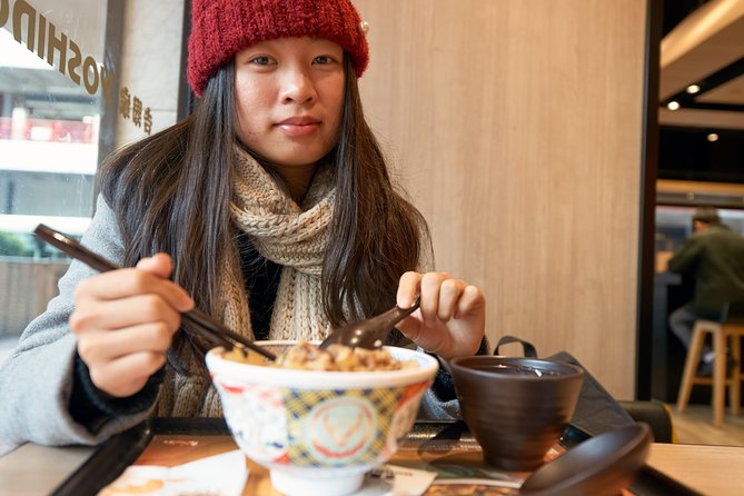 Hong Kong Private & Personalized Street Food Tour with a Local - Meeting at Prince Edward and setting the food agenda
