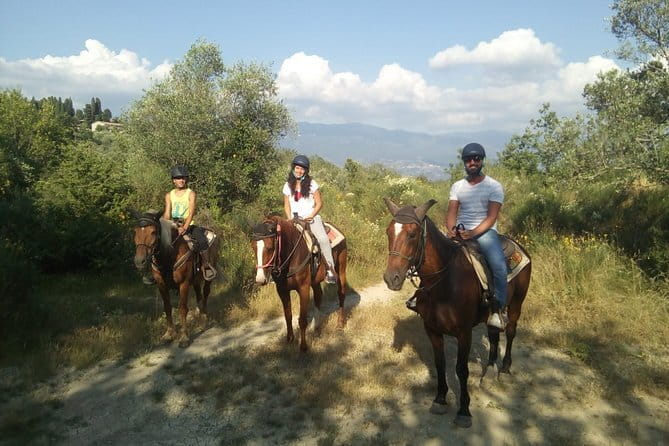 Horse ride, Olive Oil and local foods tasting in a Tuscan farm - Leaving Florence for the hills of Reggello