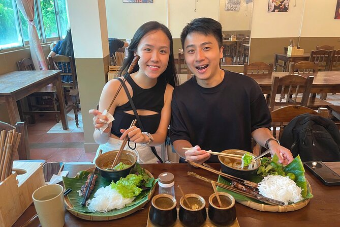 (HOT) Hanoi Guided Street Food and Train Street Tour with Local - What the $21.02 price really gives you