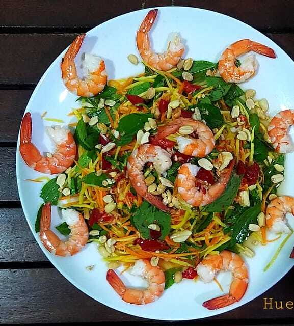 Hue Cooking Class with local-Visit market, cook local food - The local-home setting