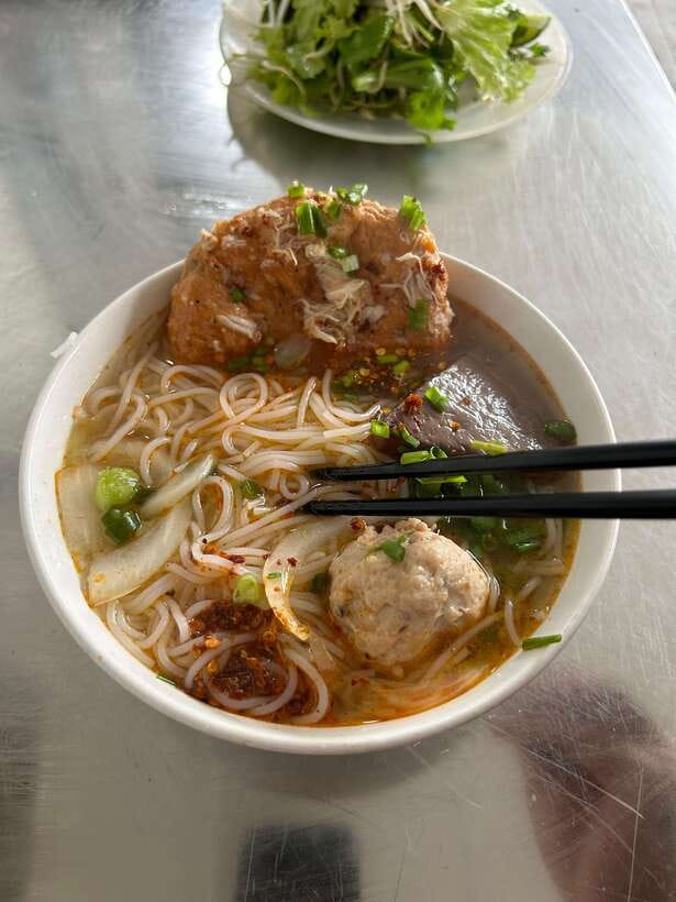 Hue: Guided Local Food Tour with Stories - Crossing Hue by foot, then taking a scooter