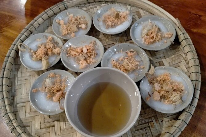 Hue Street Food On Foot (Daily Tour – Group Tour | 12 pax max) - Bánh bèo and bánh nậm at Hàng Me