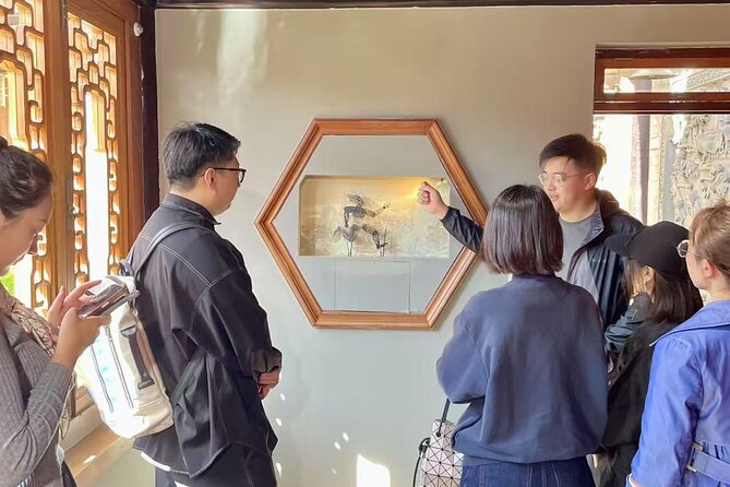 Hutong Calligraphy Crafts and Dumpling Making in a Local Home - Tea, stories, and daily hutong life