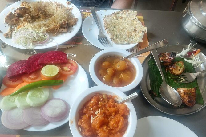 Hyderabad : Evening Street Food Tasting with Guided Old City Tour - Why this evening food walk works