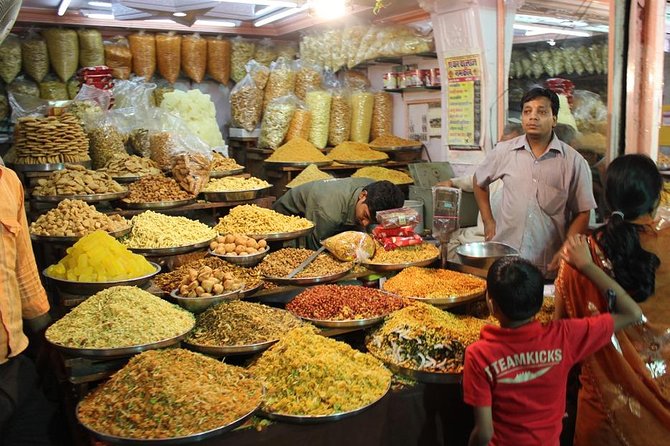 Jaipur Bazaar & Food Walking Tour - Walking the Pink City’s backstreets in a small group