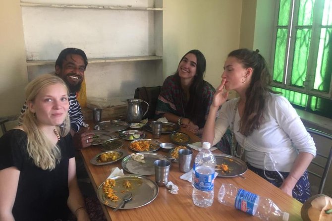 Jaipur Street food tour - Gulab G chai walla and the Indian tea break